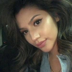 Meet your Posher, Rosa